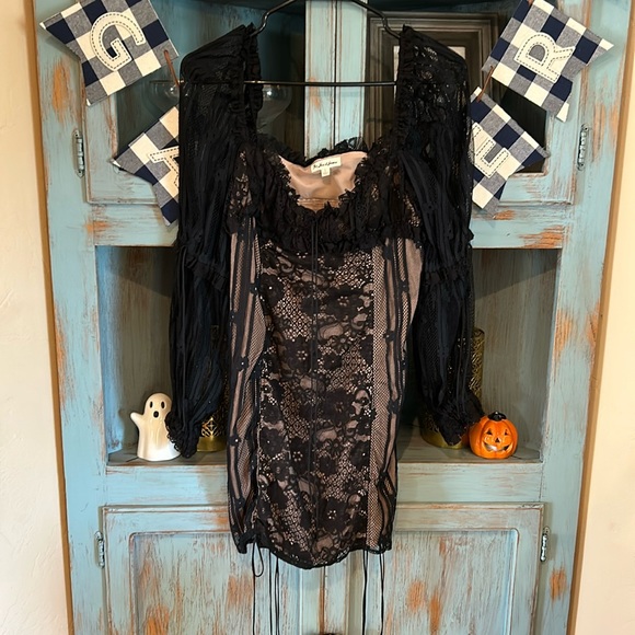 For Love & Lemons large Lacy black dress - Picture 5 of 15